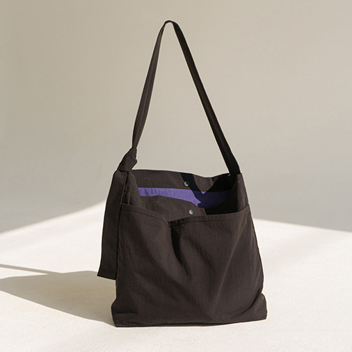 [유아뷰] vintage black bag